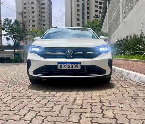 VOLKSWAGEN NIVUS 1.0 200 TSI TOTAL FLEX COMFORTLINE AUTOMÁTICO